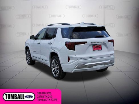 Used 2026 GMC Terrain Denali image 5