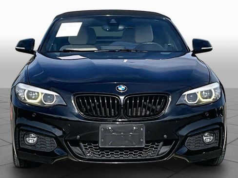 Used 2020 BMW 230i Convertible w/ M Sport Package RWD image 3