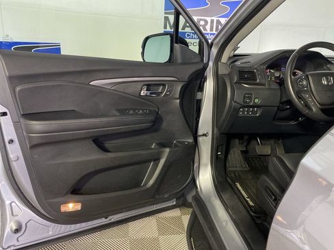 Used 2023 Honda Ridgeline RTL-E image 29
