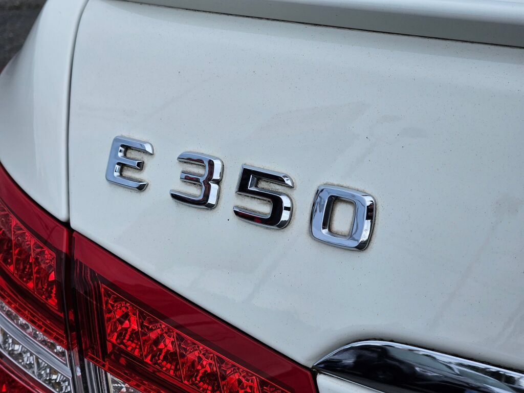 Used 2012 Mercedes-Benz E 350 4MATIC Coupe w/ Premium 1 Pkg image 9