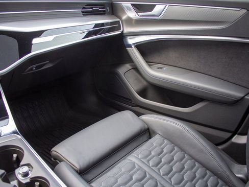 Used 2023 Audi RS 6 4.2 image 20