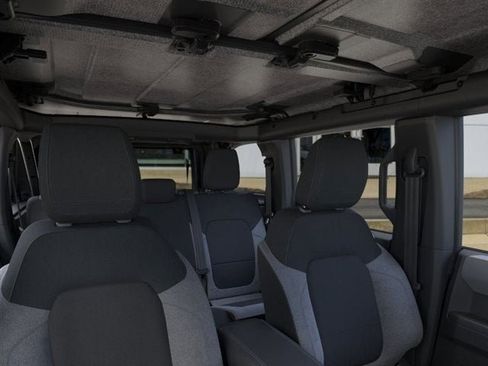 New 2025 Ford Bronco Base image 87