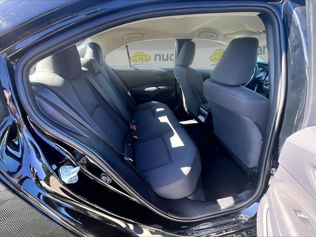 Used 2024 Toyota Corolla LE FWD image 16