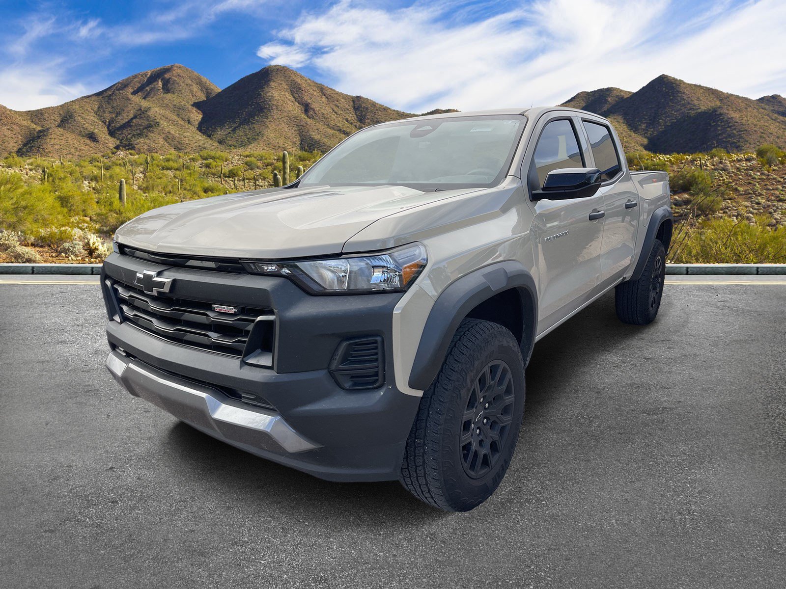 Used 2024 Chevrolet Colorado Trail Boss w/ Advanced Trailering Package AWD/4WD image 2