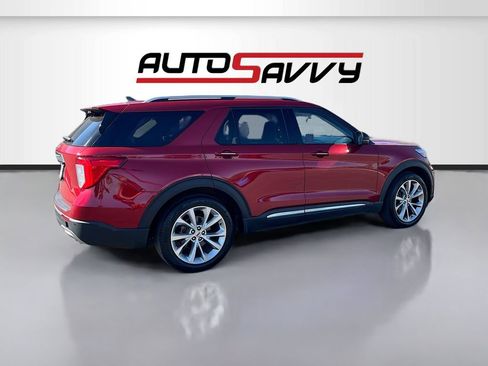 Used 2022 Ford Explorer Platinum w/ Equipment Group 601A RWD image 7