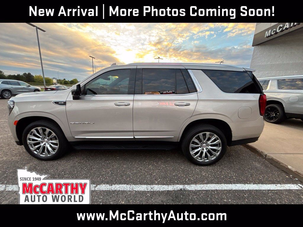 Used 2023 GMC Yukon Denali AWD/4WD image 4