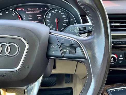 Used 2018 Audi Q7 3.0T Premium Plus image 24
