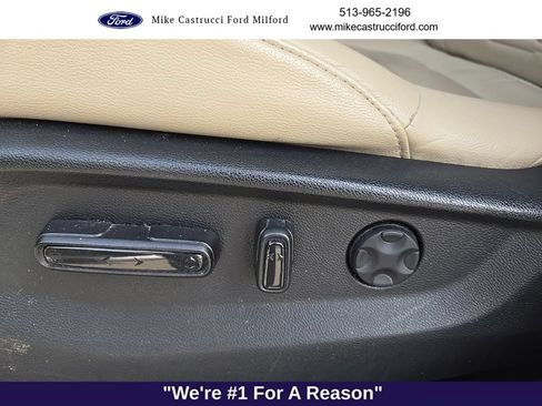 Used 2017 Honda CR-V Touring image 11