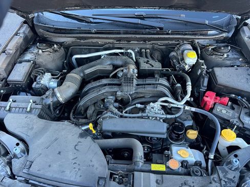 Used 2025 Subaru Outback Limited image 21