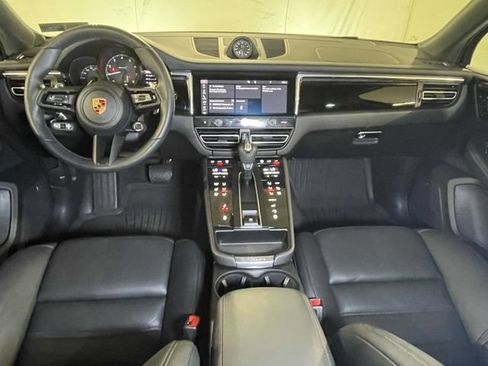 Certified 2026 Porsche Macan Turbo AWD/4WD image 25