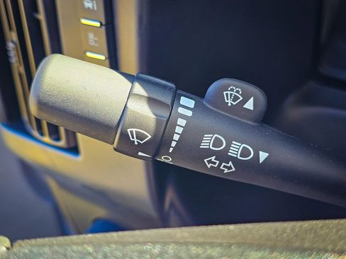 New 2025 GMC Savana 2500 w/ Driver Convenience Package image 17