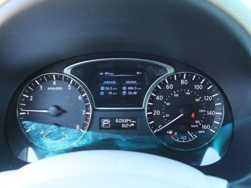 Used 2013 Nissan Altima 2.5 SV image 18