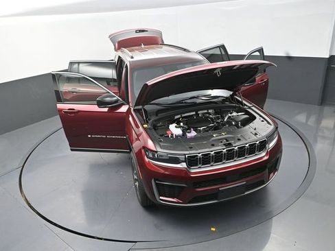 New 2026 Jeep Grand Cherokee L Limited AWD/4WD image 34