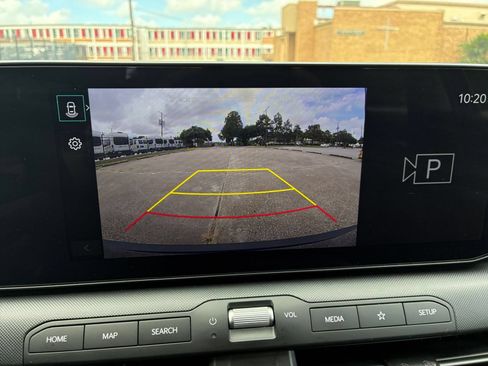 Used 2025 Kia K4 FWD image 18