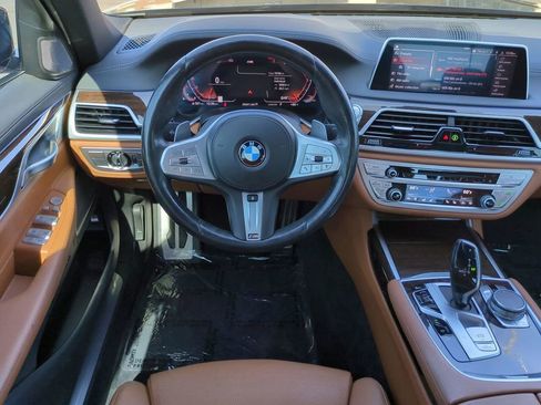 Used 2020 BMW 740i w/ M Sport Package image 14
