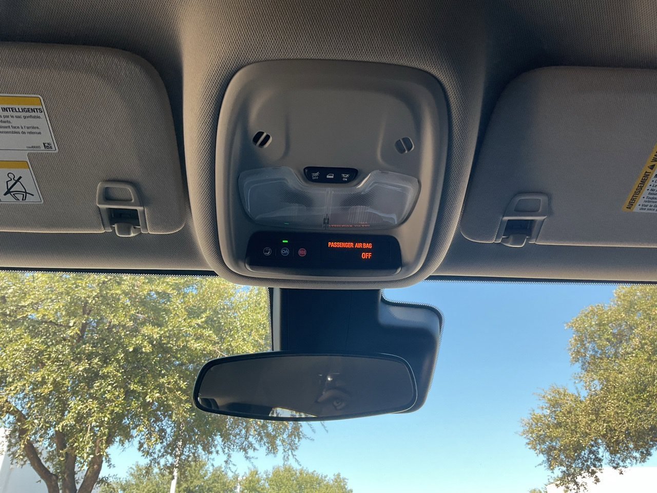 Used 2025 Buick Encore GX Preferred FWD image 15