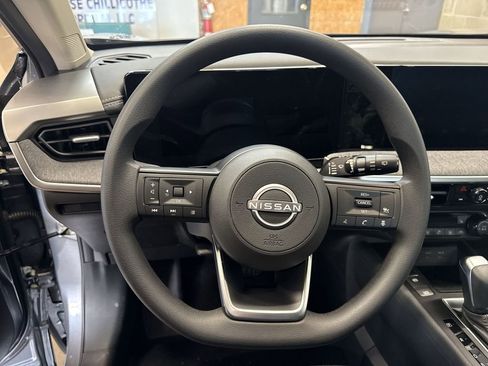 New 2026 Nissan Kicks SV w/ Charging Package FWD image 11