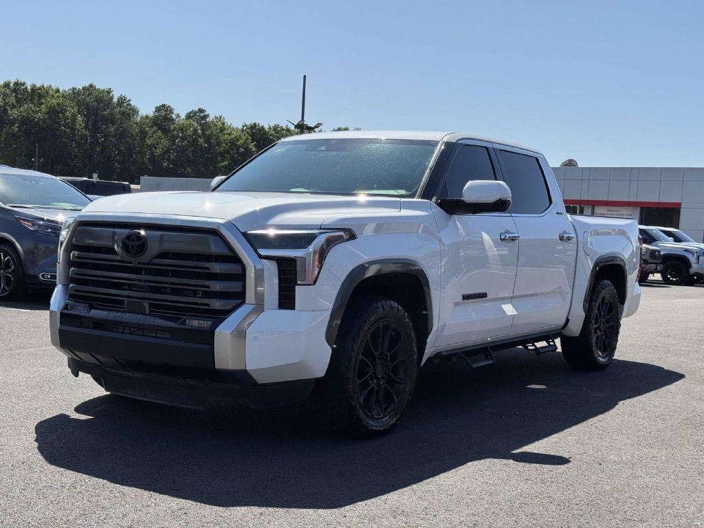 Used 2023 Toyota Tundra Limited AWD/4WD image 25