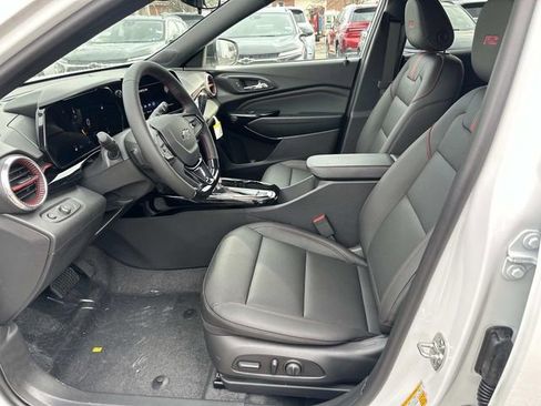 New 2026 Chevrolet Trax RS w/ Driver Confidence Package image 9