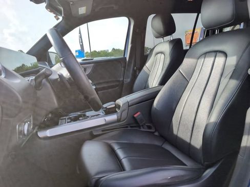 Used 2022 Mercedes-Benz GLB 250 image 13