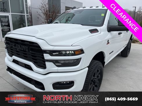 New 2026 RAM 2500 Big Horn AWD/4WD image 1