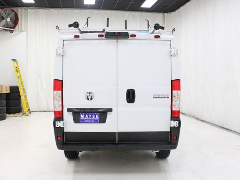Used 2025 RAM ProMaster 2500 w/ Safety Group FWD image 18