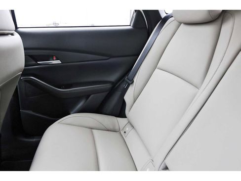 Used 2025 MAZDA CX-30 AWD 2.5 S w/ Preferred Package image 9