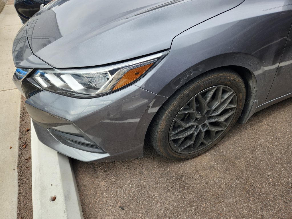Used 2021 Nissan Sentra SV w/ SV Premium Package FWD image 5