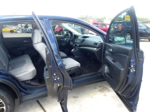 Used 2016 Honda CR-V SE image 6