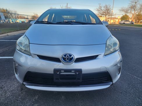 Used 2012 Toyota Prius Two image 2