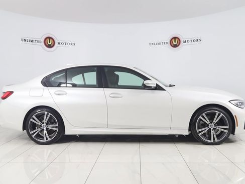 Used 2022 BMW 330i xDrive Sedan w/ M Sport Package image 2