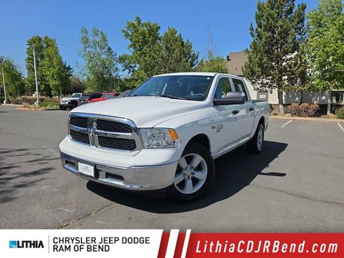 Used 2023 RAM 1500 Classic SLT AWD/4WD image 1
