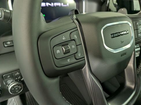 New 2026 GMC Sierra 1500 Denali Ultimate w/ LPO, Black Badging Package AWD/4WD image 19