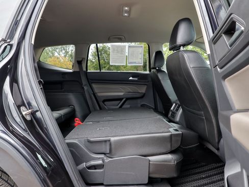Certified 2023 Volkswagen Atlas SE AWD/4WD image 28
