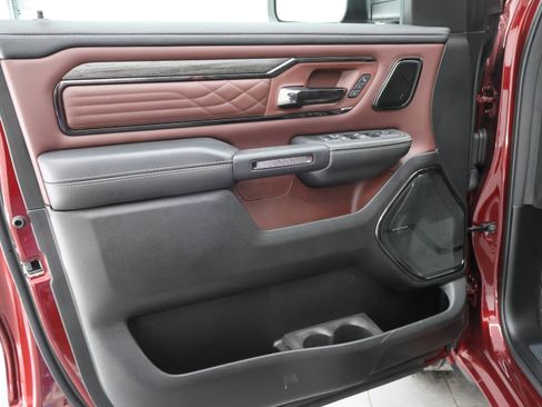 Used 2025 RAM 1500 Limited image 43