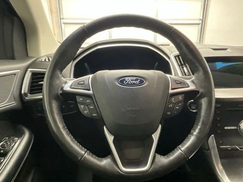 Used 2018 Ford Edge Sport w/ Technology Package AWD/4WD image 8