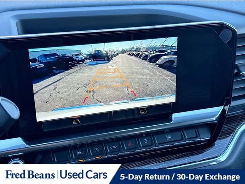 Used 2024 GMC Sierra 1500 SLE image 16