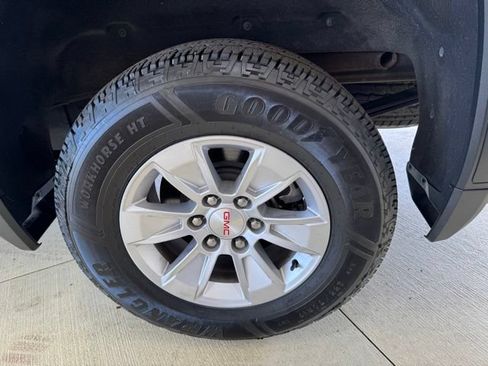 Used 2019 GMC Sierra 1500 SLE w/ SLE Value Package AWD/4WD image 39