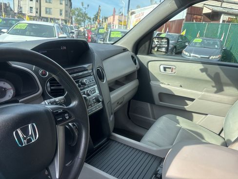 Used 2015 Honda Pilot LX image 16