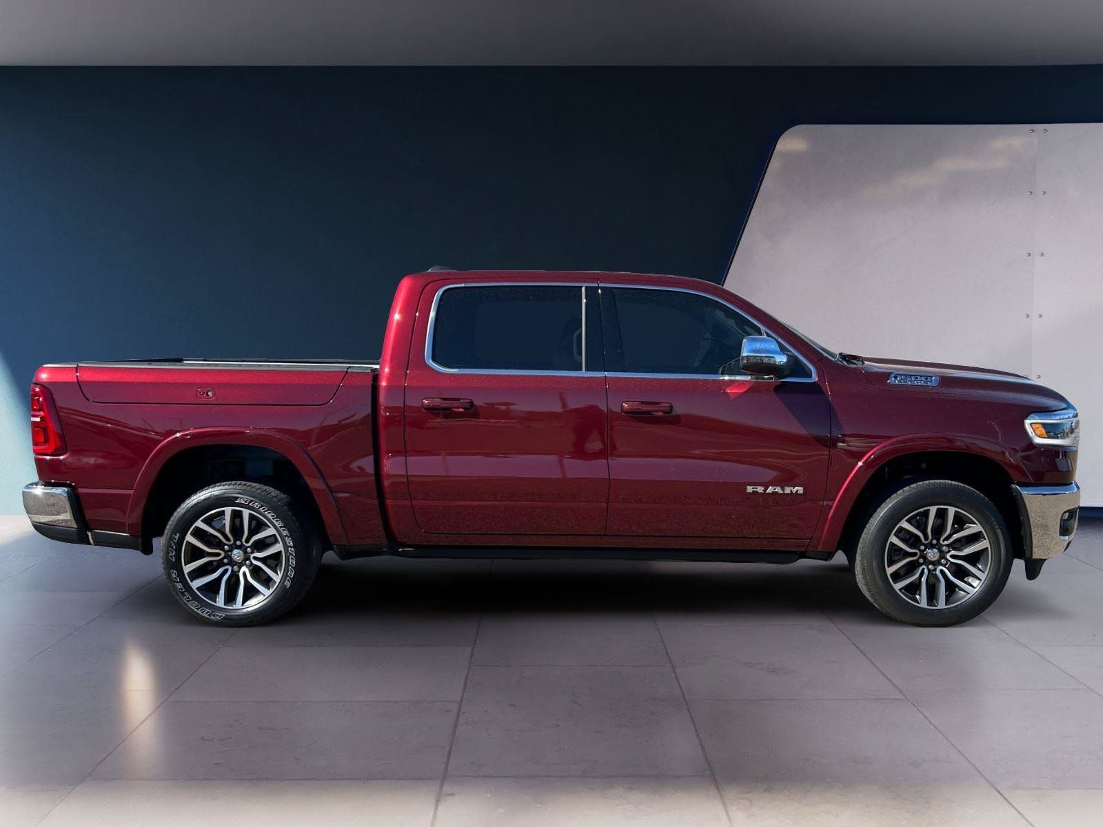 Used 2025 RAM 1500 Limited AWD/4WD image 6