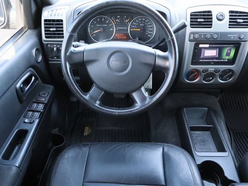 Used 2011 Chevrolet Colorado LT AWD/4WD image 22