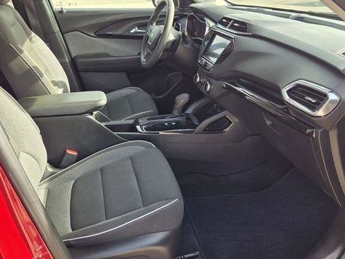 Used 2021 Chevrolet TrailBlazer LT w/ Convenience Package image 15