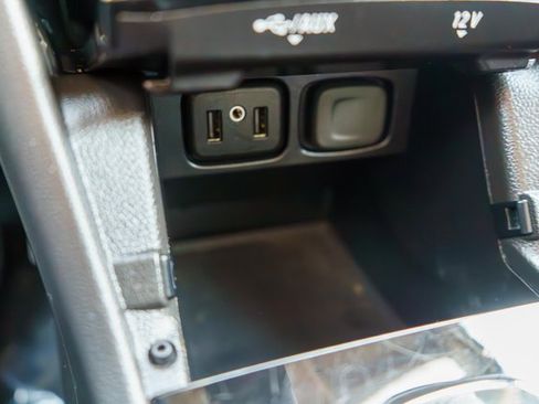 Used 2022 Buick Encore Preferred w/ Safety Package image 31