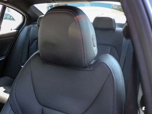 Certified 2023 BMW 330i Sedan w/ Driving Assistance Package RWD image 25