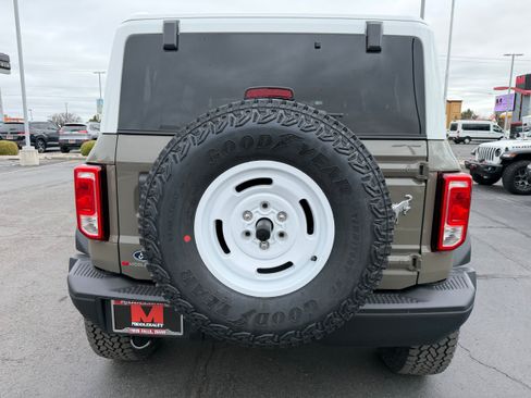 New 2026 Ford Bronco Heritage Edition AWD/4WD image 4