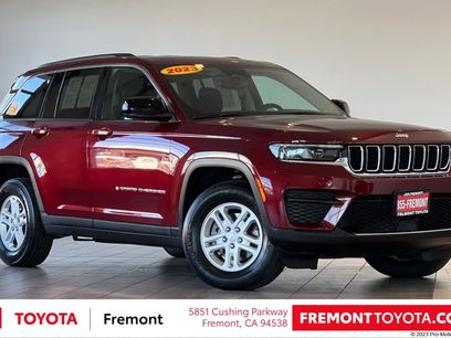 Used 2023 Jeep Grand Cherokee Laredo