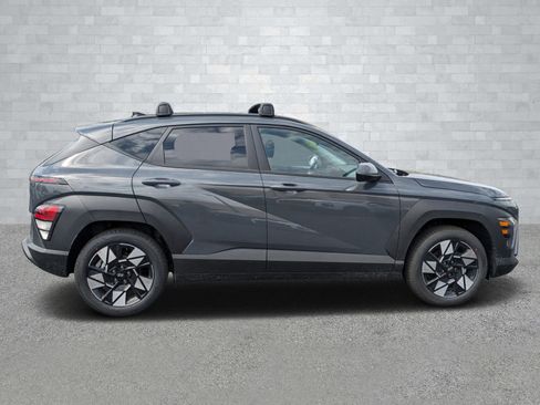 New 2025 Hyundai Kona SEL image 3