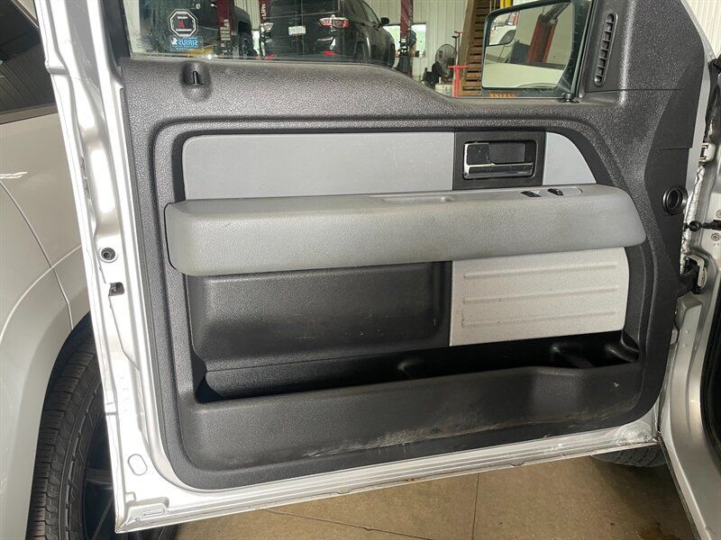 Used 2013 Ford F150 XLT w/ Mid Equipment Group AWD/4WD image 15