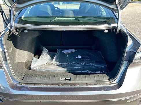 New 2026 Nissan Sentra SV w/ SV Convenience Package FWD image 19