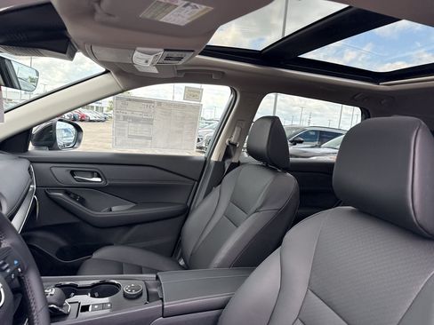New 2026 Nissan Rogue Dark Armor AWD/4WD image 26